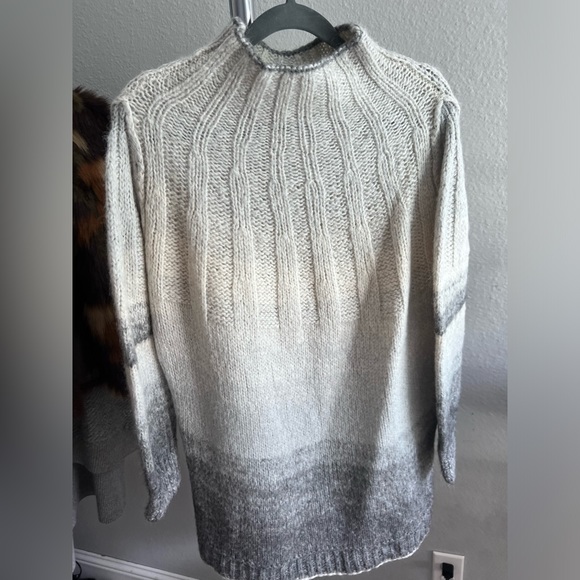 Anthropology long knit sweater - Picture 2 of 5